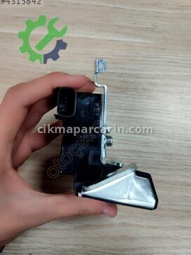 Hyundai i10 Bagaj Kilidi 81230-B4010 çıkma parça