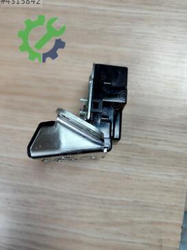 Hyundai i10 Bagaj Kilidi 81230-B4010 çıkma parça