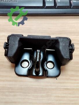 Nissan Qashqai Bagaj Kilidi 90570-4EA0A çıkma parça