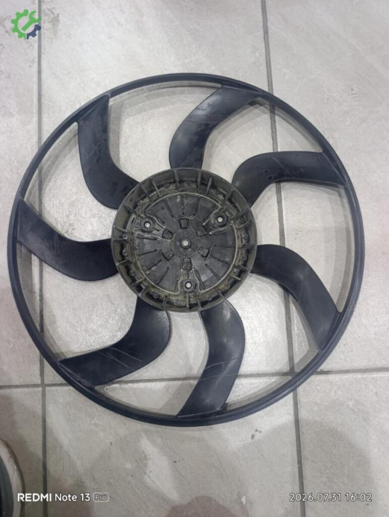 Audi A6 Fan Çerçevesi 8W0121207B çıkma parça