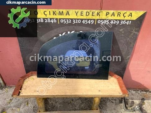 Citroen Berlingo Sağ Arka Kelebek Camı çıkma parça