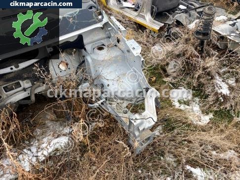 Citroen Berlingo Sol Konsol çıkma parça