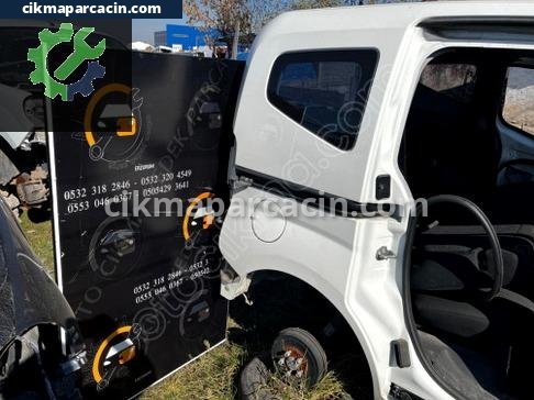 Peugeot Bipper Sağ Arka Çamurluk çıkma parça