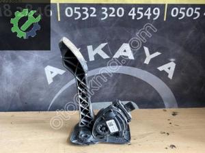 BK21-9F836-AD V362 - V363 Transit Gaz Pedalı Orijinal Çıkma
