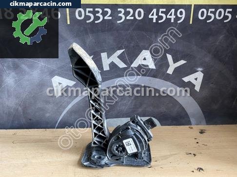 Ford Transit Pedal çıkma parça