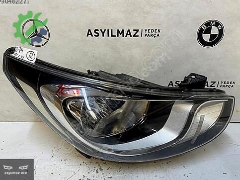 Hyundai Accent Sağ Ön Far çıkma parça