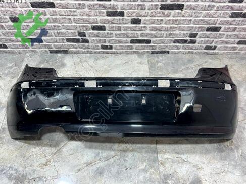 BMW 1 Serisi Arka Tampon çıkma parça