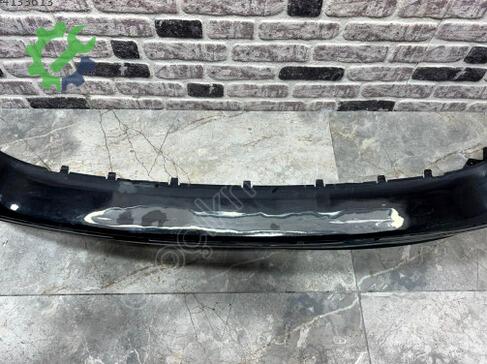 BMW 1 Serisi Arka Tampon çıkma parça