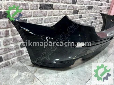 BMW 1 Serisi Arka Tampon çıkma parça