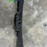 BMW 1 serisi F20 CAM ÖNÜ IZGARA PLASTİĞİ