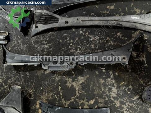 BMW 1 Serisi Ön Bakalitler çıkma parça