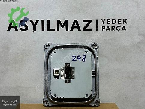 BMW 1 Serisi Far 130732915301 çıkma parça