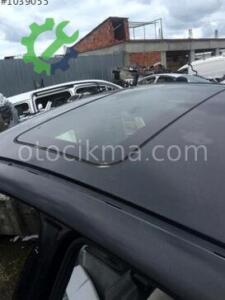 Bmw 116 sunroof camı hatasız orjinal çıkma
