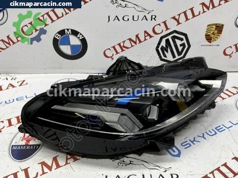 BMW 1 Serisi Sağ Ön Far çıkma parça