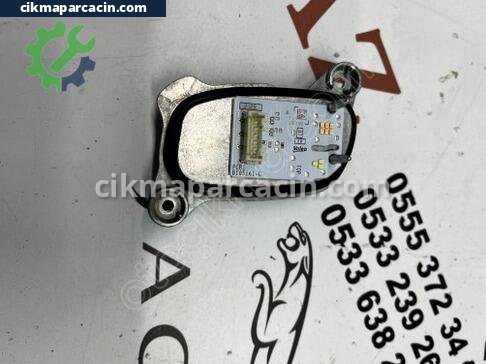 BMW 2 Serisi Far Beyni çıkma parça