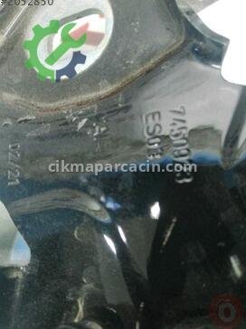 BMW 1 Serisi Kaput Menteşesi 7450923 çıkma parça