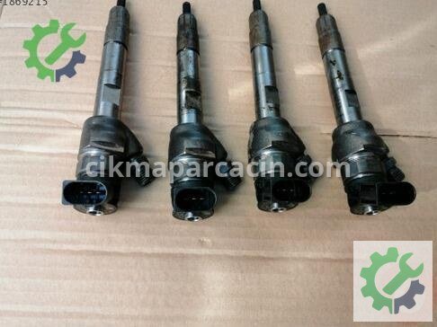 BMW 5 Serisi Enjektör 0445111009 çıkma parça