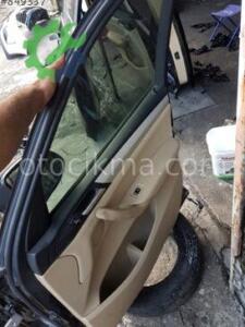 BMW 2015 SAĞ ÖN KAPI DÖŞEMESİ ORJİNAL