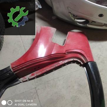 BMW 3 Serisi Sağ Arka Çamurluk çıkma parça