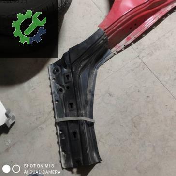 BMW 3 Serisi Sağ Arka Çamurluk çıkma parça