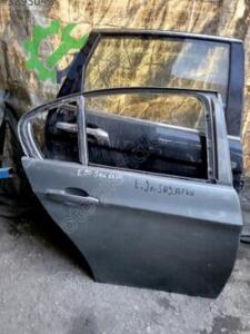Sağ Arka Kapı BMW 3 Serisi (E90) — Sökme Çıkma