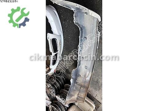 BMW 3 Serisi Arka Tampon çıkma parça