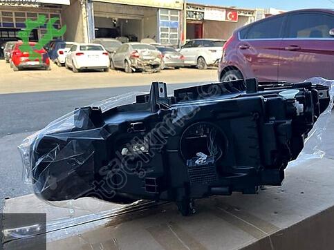 BMW 3 Serisi Sağ Ön Far 63117419634 çıkma parça