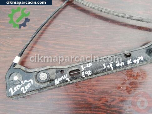 BMW 3 Serisi Sağ Ön Cam Krikosu çıkma parça