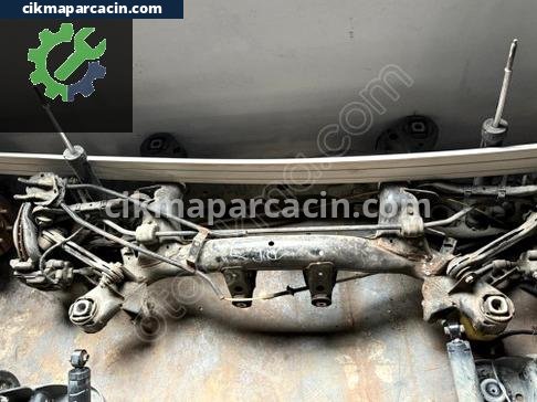 BMW 3 Serisi Arka Dingil / Torsiyon çıkma parça