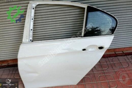 BMW 3 Serisi Sol Arka Kapı 3SERISI çıkma parça