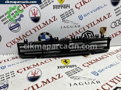 BMW 3 Serisi Ön Panjur çıkma parça