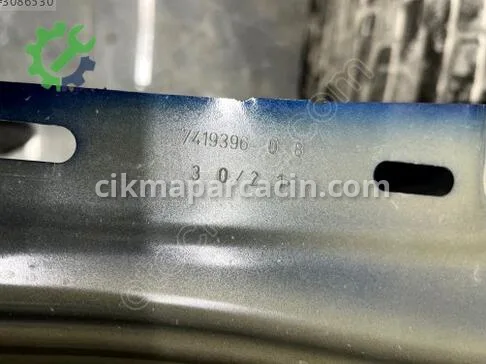 BMW 3 Serisi Sağ Ön Çamurluk 7419396 çıkma parça