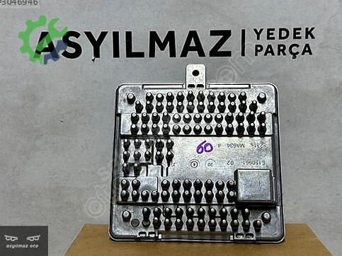 BMW 3 Serisi Far Beyni 9850445 çıkma parça