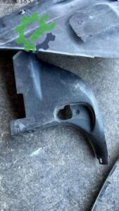 BMW 4 SERİ F32 F33 F36 KAPUT AÇMA PLASTİĞİ