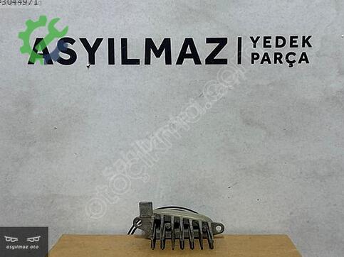 BMW 4 Serisi Far Beyni çıkma parça