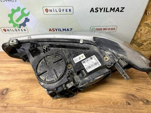 BMW 4 Serisi Sağ Ön Far çıkma parça