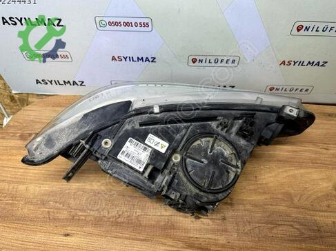 BMW 4 Serisi Sol Ön Far çıkma parça