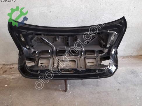 BMW 4 Serisi Bagaj Kapağı çıkma parça