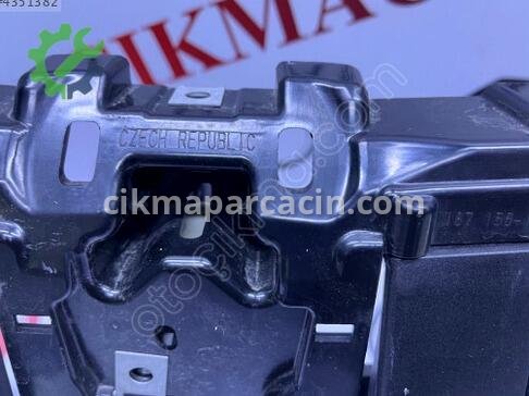 BMW 4 Serisi Hava Yönlendirme Paneli 5A1E91402 çıkma parça