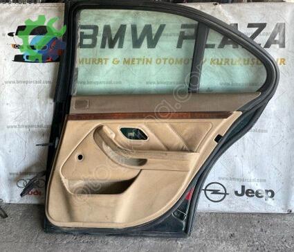 BMW 5 Serisi Sağ Arka Kapı çıkma parça
