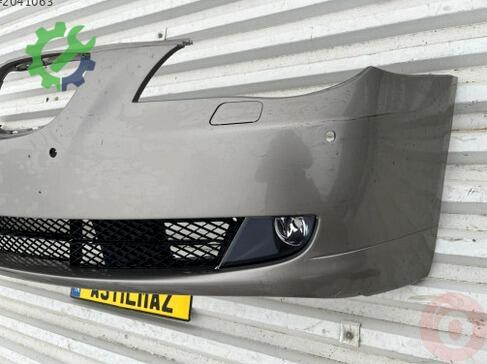 BMW 5 Serisi Ön Tampon çıkma parça