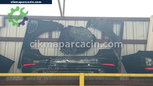 BMW 5 Serisi Arka Tampon çıkma parça