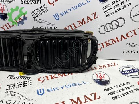 BMW 5 Serisi Ön Panjur 5113187156 çıkma parça