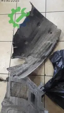 BMW 5 Serisi Davlumbaz çıkma parça