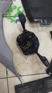 BMW 5 Serisi (F10) Orijinal Çıkma Sinyal Kolu