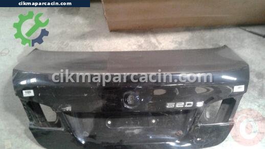 BMW 5 Serisi Bagaj Kapağı çıkma parça
