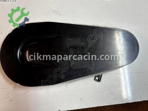 BMW 5 Serisi Hava Filtresi 1371800151 çıkma parça