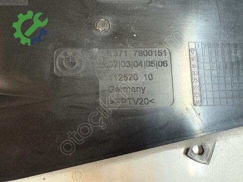 BMW 5 Serisi Hava Filtresi 1371800151 çıkma parça