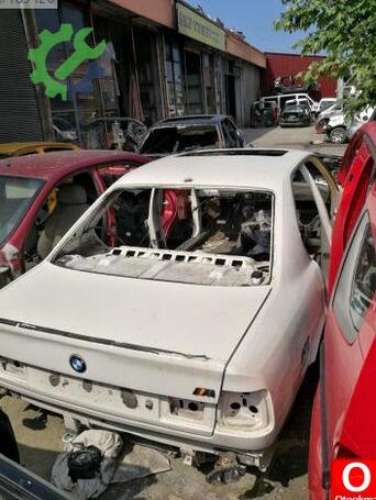 BMW 5 Serisi Bagaj çıkma parça