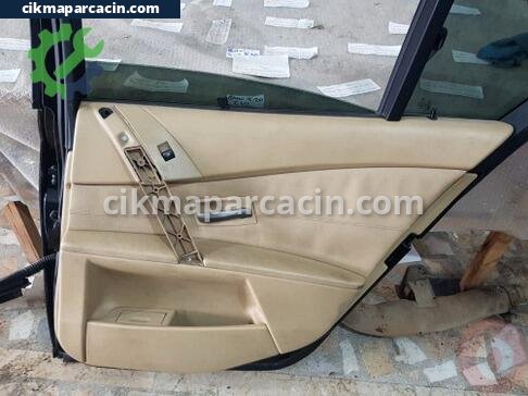 BMW 5 Serisi Kapı Camları çıkma parça